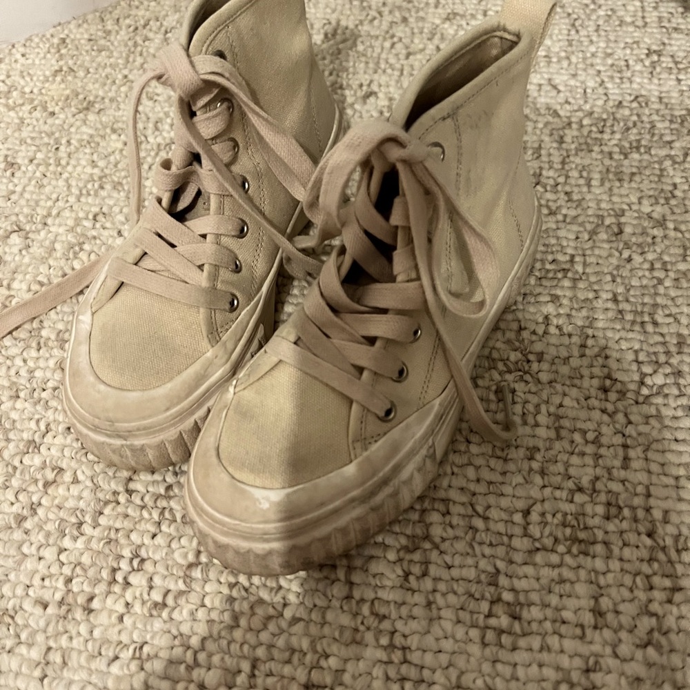 High rise shoes